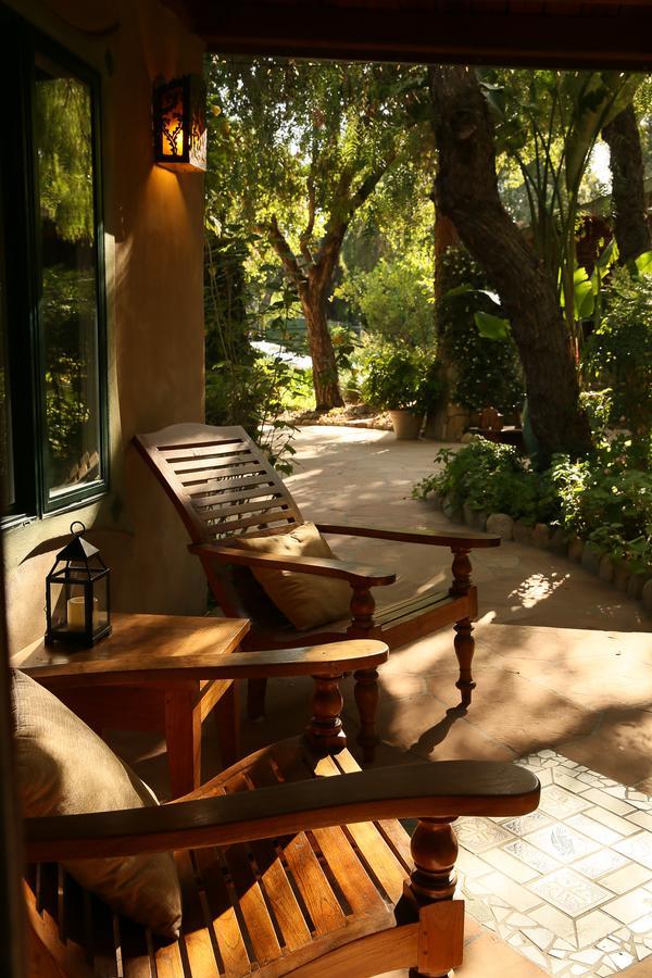 The Emerald Iguana Inn Ojai Buitenkant foto